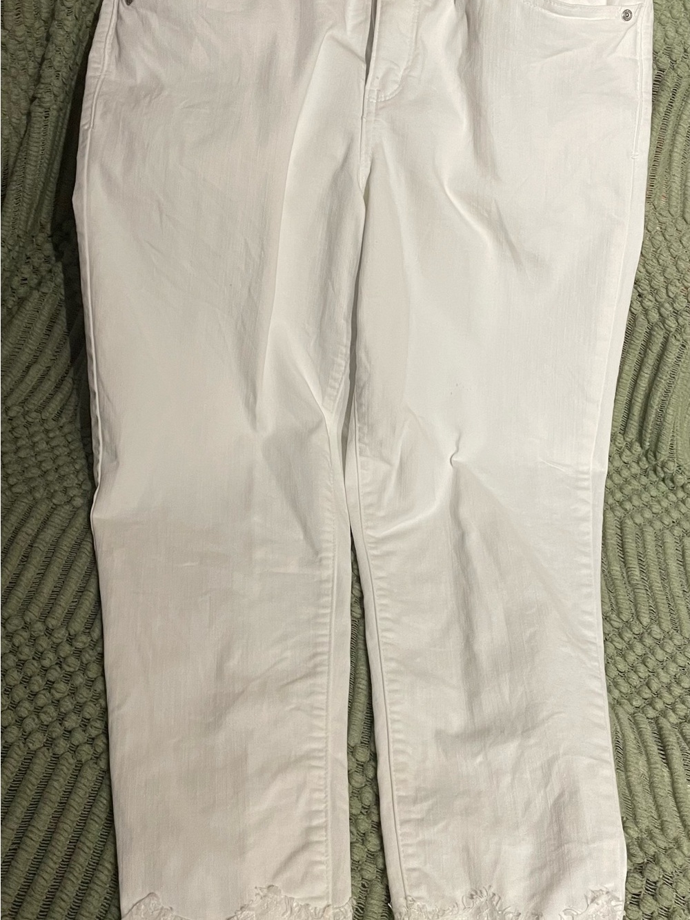 Democracy Ab Solution Women’s Straight Leg Jeans in White, With Lovely Lace Hem
